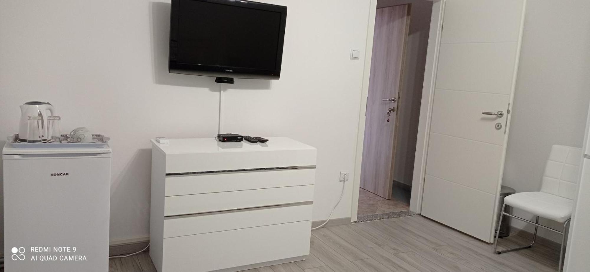 Viktor Rooms And Apartments ロヴィニ 部屋 写真